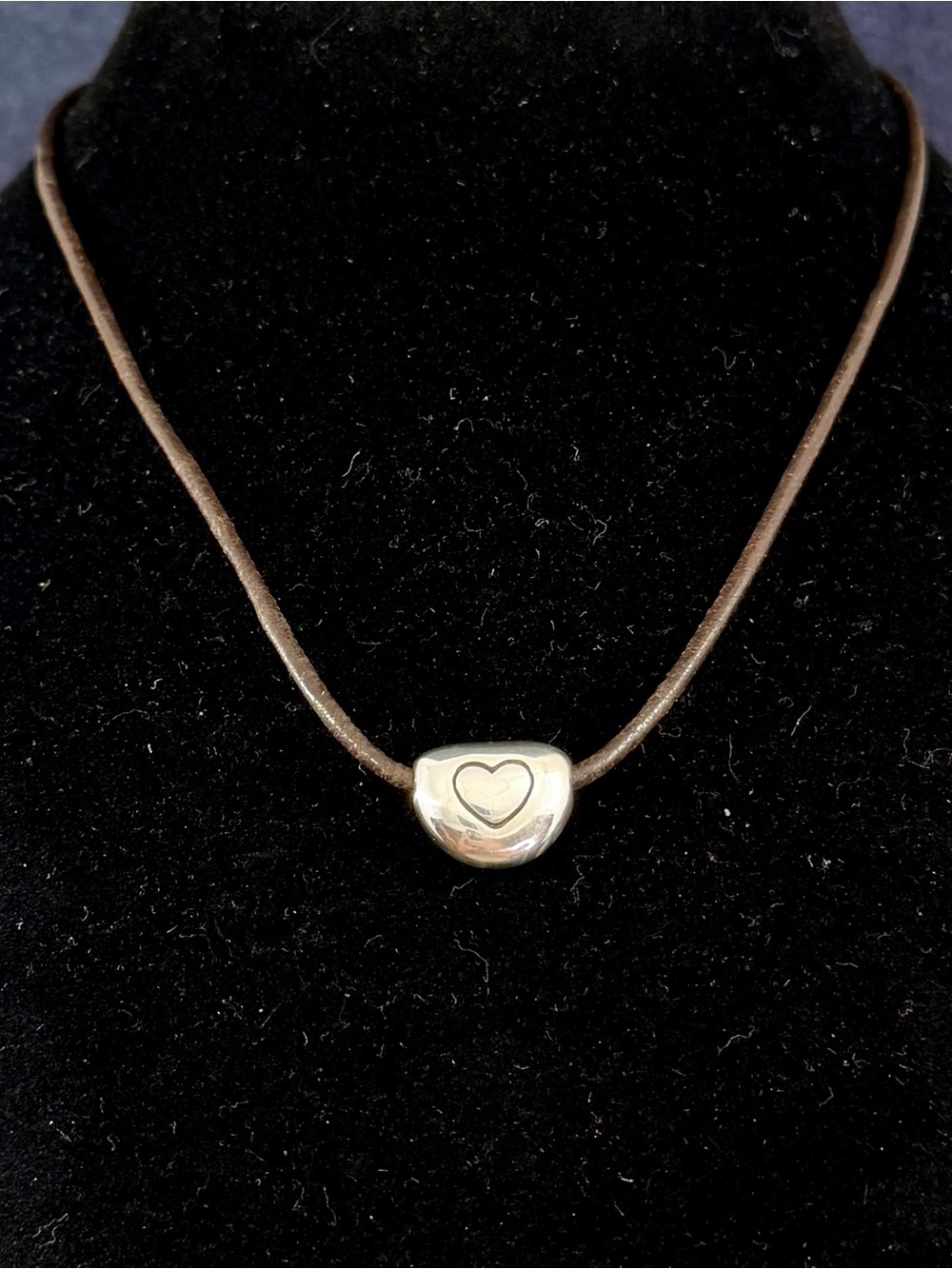 JAMES AVERY Sterling Silver Bean Heart Slider Pendant Leather Necklace RETIRED